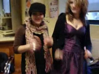 marie et constance chantent