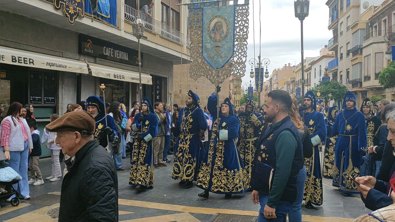 Recogidas de Banderas Paso Azul 💙 Lorca.