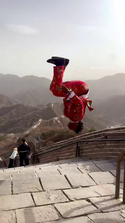 IshowSpeed Backflip the great wall of china!