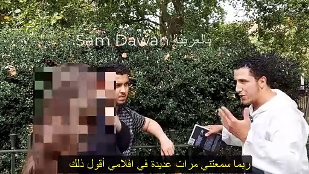 speakers corner - A young English woman converts to Islam _ شابة انجليزية تعتنق الاسلام على يد شمسي