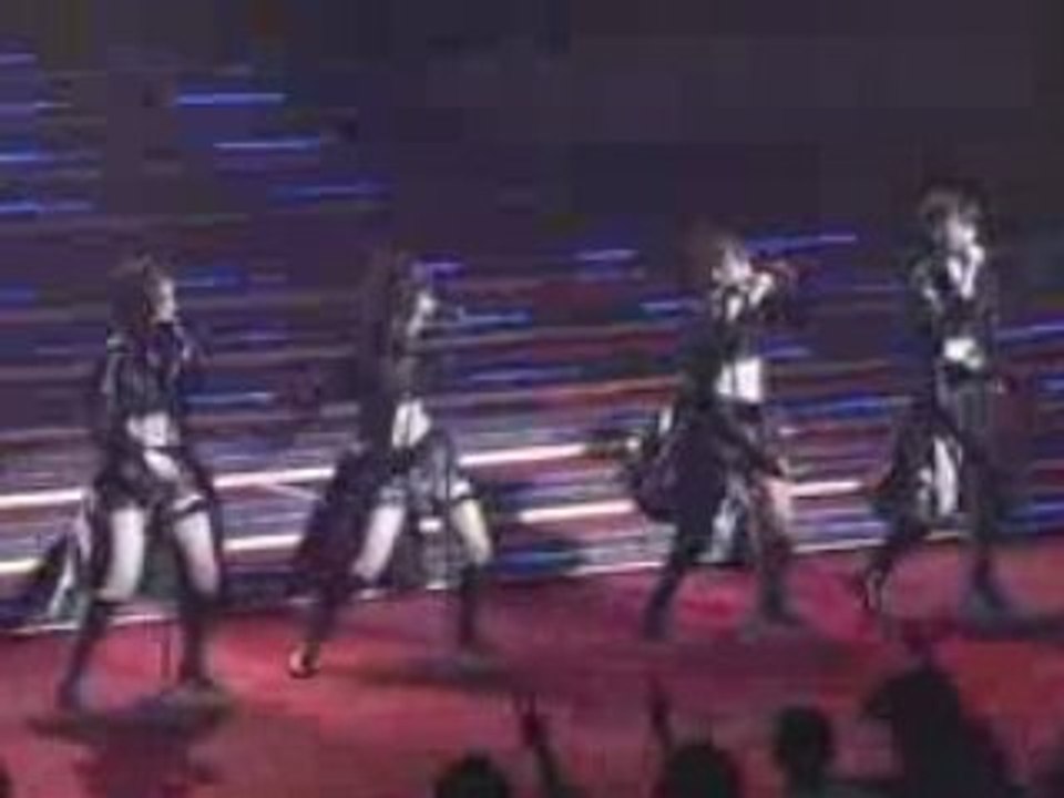 AKB48 Blue rose