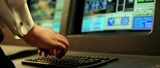 Tentáculos (1998) - Horror Thriller