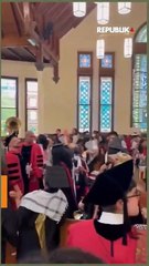 Palestina Berkibar di Wisuda Havard