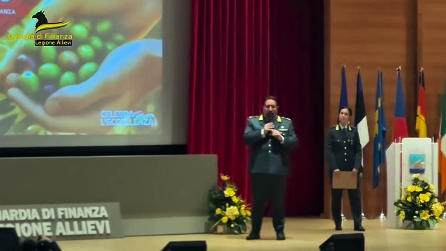 GDF LEGIONE ALLIEVI: 500 STUDENTI ALLA LEGIONE ALLIEVI DELLA GUARDIA DI FINANZA NELLA GIORNATA NAZIONALE DEL MADE IN ITALY. ANTICONTRAFFAZIONE, SFILATE DI MODA E MUSICA, PER LA TUTELA DEI PRODOTTI NAZIONALI (15.04.25)