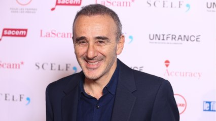 Élie Semoun, 61 ans, bientôt papa pour la deuxième fois : “C'était pas prévu”