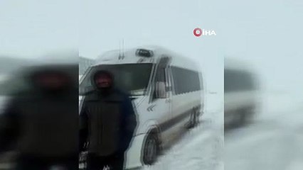Bahar değil, kış geldi! Ulaşım felç oldu