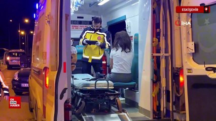 Eskişehir'de çocuğunu kurstan almaya giden otomobil sürücüsü yaralandı