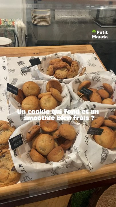 Entre cookies fondants et smoothies ultra frais, ce petit spot cosy est l'endroit parfait pour une pause gourmande.©️ Crédit : Petit Mauda @tikibarbordeaux👉🏻 Abonne-toi au Petit Mauda pour plus d’inspiration ! 🌳