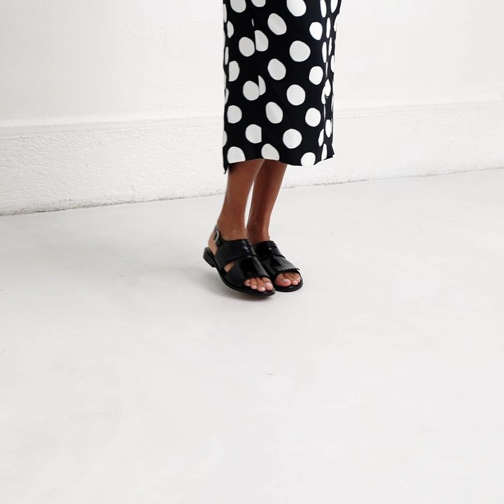225-ALOE-CUIR-NOIR_VIDEO