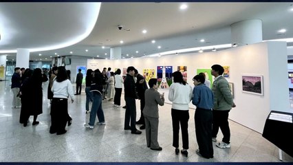 [경기] 장애인의 날 맞아 경기도청서 장애예술인 특별 전시회 / YTN