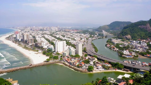 Carol convida Júlia para trabalhar na clínica | Beleza Fatal