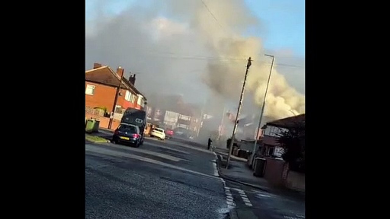 Grange Park Road Gipton: Footage shows plumes of smoke billowing into sky above Leeds after house fire