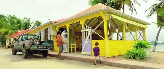 Animation Movie - Minuscule Mandibles From Far Away