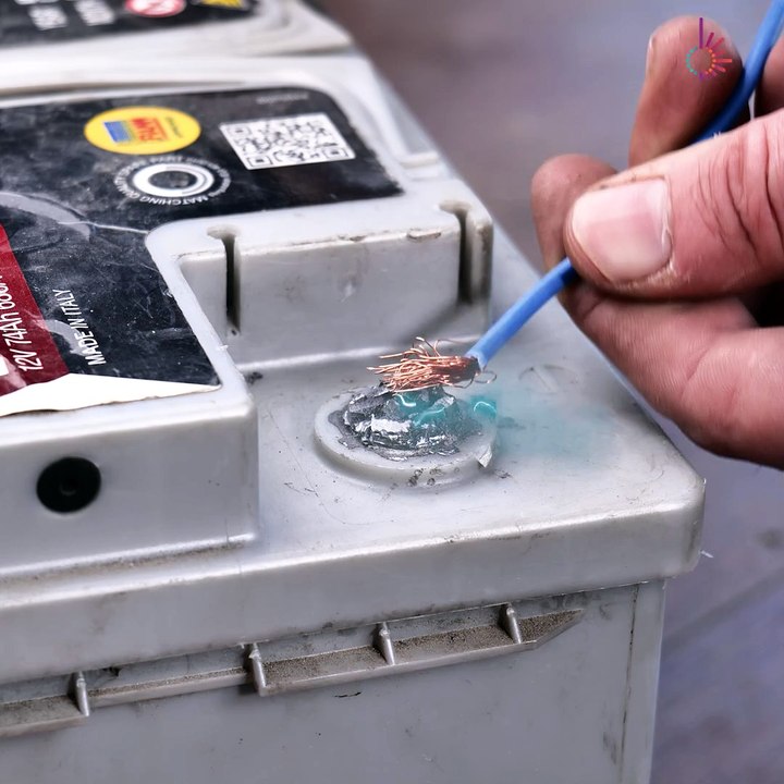 Fixing battery terminals in minutes! ⏱️🔋