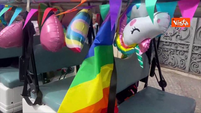 Stretta anti-Lgbt in Ungheria, +Europa sfila con un mini Pride davanti Ambasciata ungherese a Roma