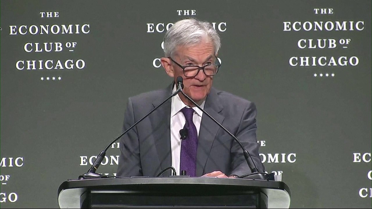 Powell says Federal Reserve can wait on any interest rate moves