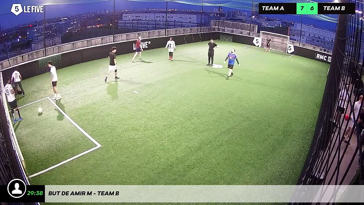 But de Amir M - Team B