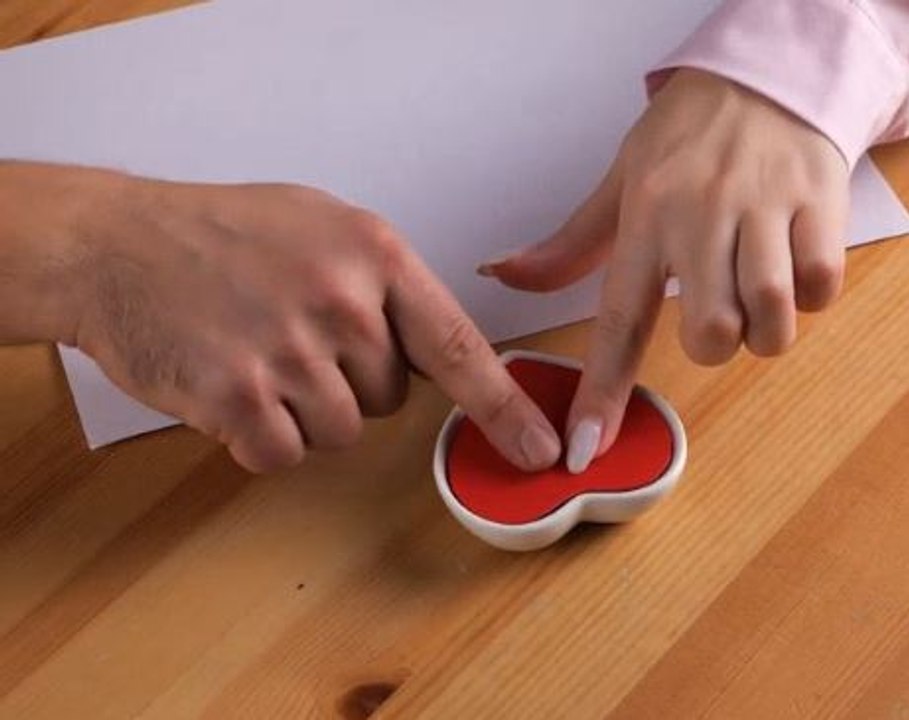 Personal Touch! Unique DIY Crafts Using Your Fingerprints!