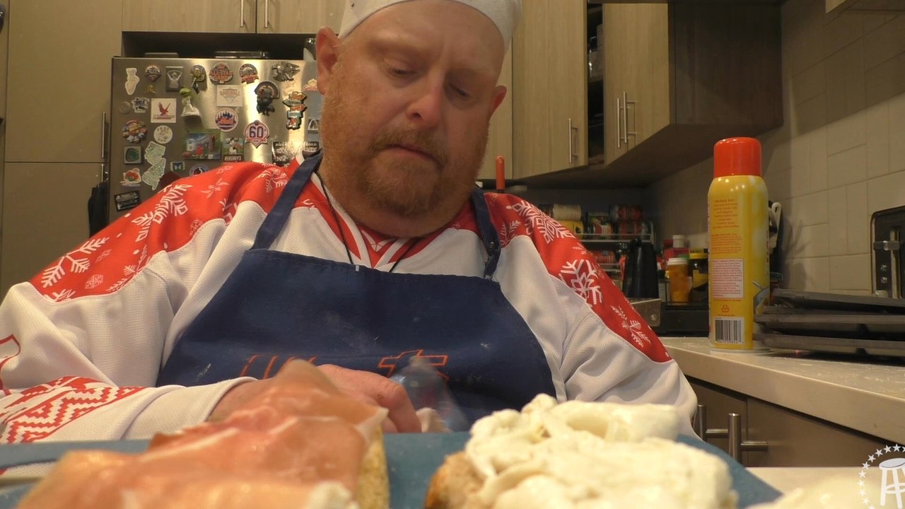 Tank Cooks Paninis - video Dailymotion
