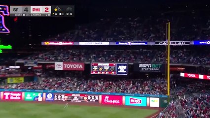 Cuadrangular de Bryce Harper ante los Gigantes