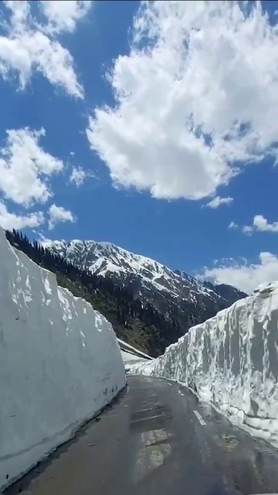 Frozen Wonderland, Bata Kundi to Naran, Northern Areas of Pakistan #narankaghan #viral #trending