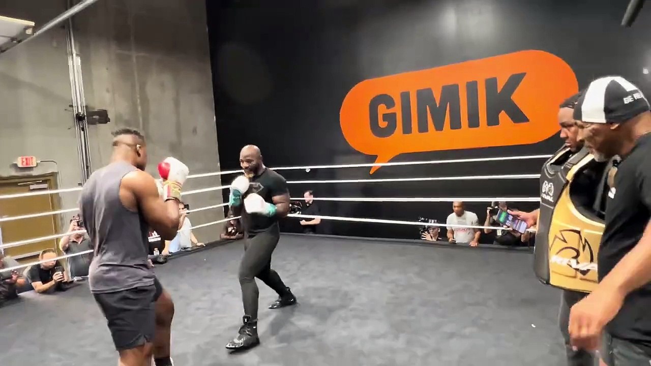 MIKE TYSON WATCHING OVER A MASSIVE FRANCIS ENGANNOU WORKING FOR TYSON FURY FIGHT - ESNEWS BOXING