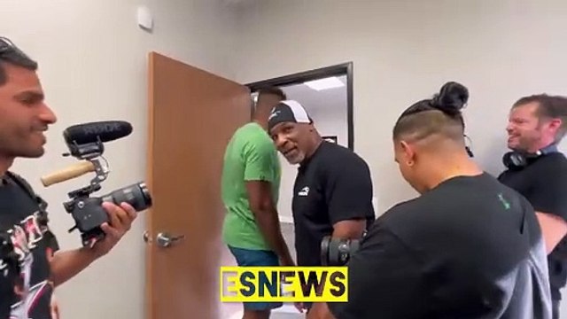 Mike Tyson “I would love to see Jon Jones vs tyson fury in a cage” & watch how he checks NGANNOU