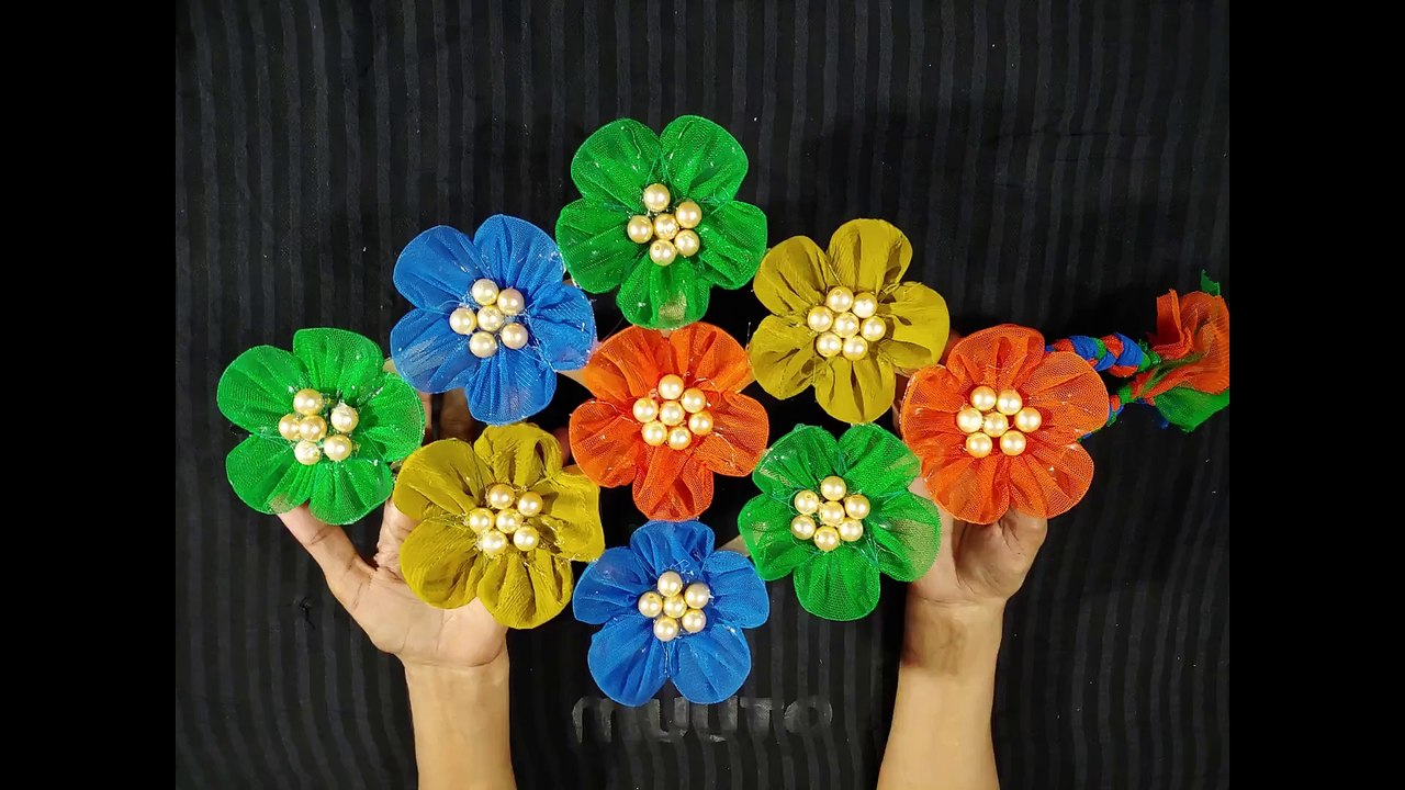 “Amazing Wall Hanging Craft Using Plastic Bottles | Best Out of Waste Idea!”