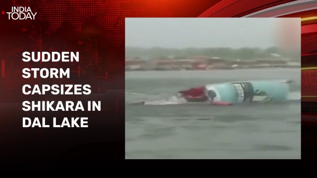 Video: Shikara carrying tourists capsizes in Dal Lake due to windstorm