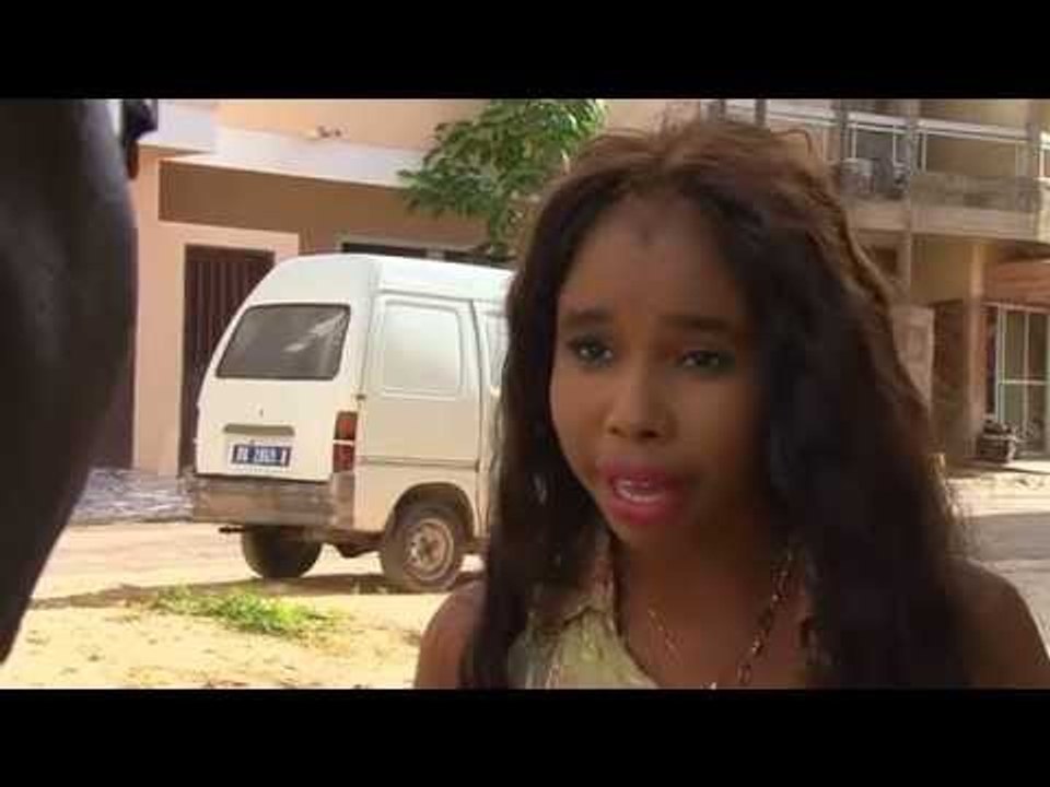 Elle avoue ses sentiments à cet homme sans gêne.