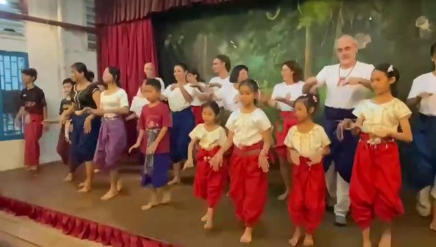 Cambodia's Dance - An Interesting Trip to Cambodia