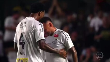 Sakatlanan Neymar, sahayı gözyaşları içinde terk etti!
