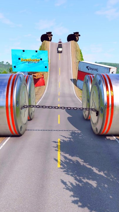 Car Motorcade & Truck vs Chained Crushers - BeamNG.Drive