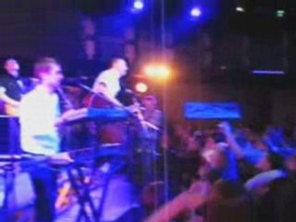 AtmoTV - beZ bileta (live in Vitebsk)