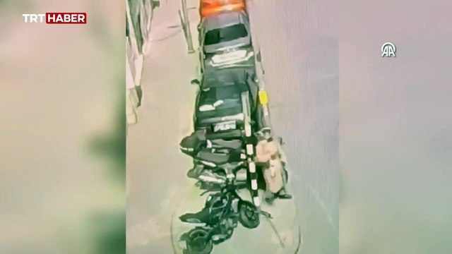 Beyoğlu'nda kapkaç anları kameraya böyle yansıdı