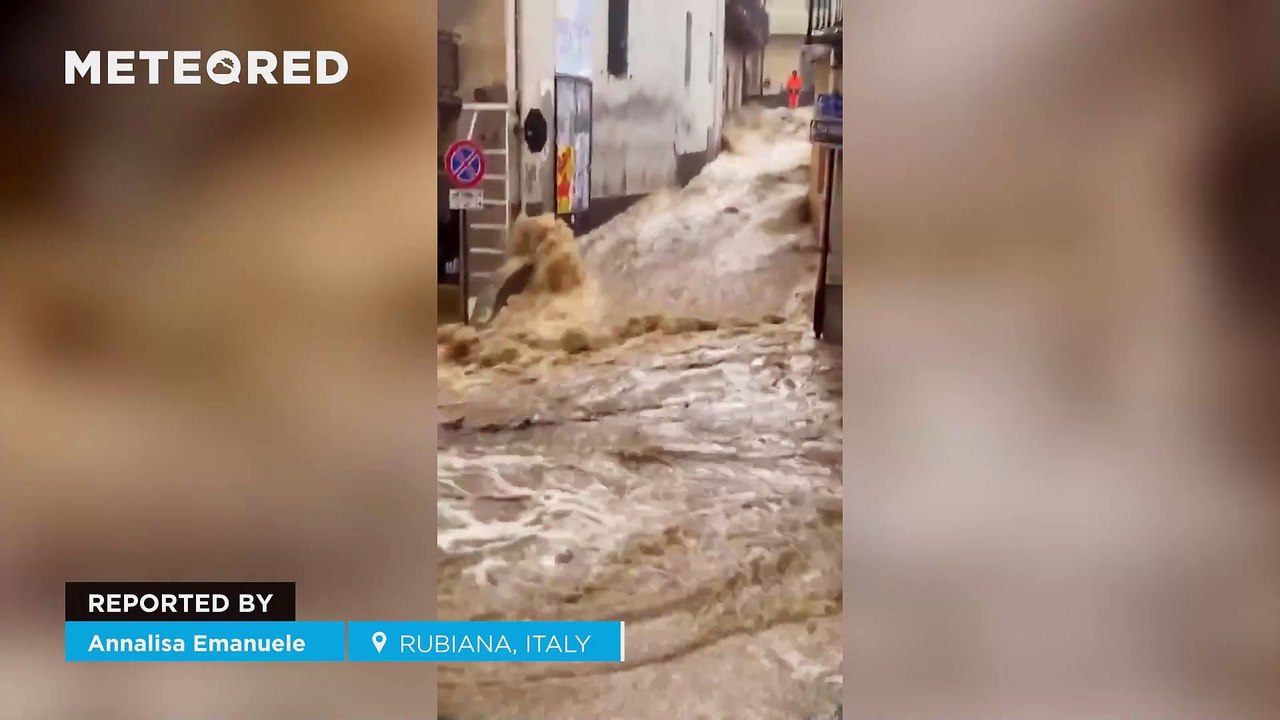 Torrential rains are wreaking havoc in Piedmont, Italy! Severe flooding has occurred around Turin.