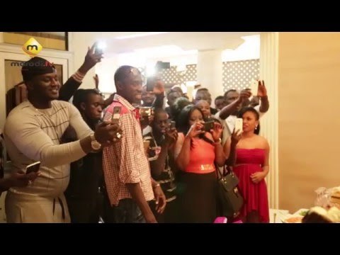 L'Incroyable Anniversaire de Soumboulou chez Balla Gaye.
