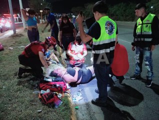 Pareja es atropellada en Monterrey mientras viajaba en moto