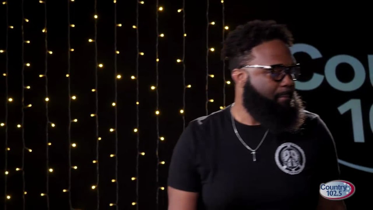 Studio 102.5:  Blanco Brown - A Change is Gonna Come