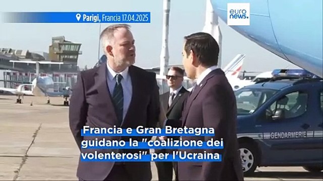 Ucraina: Macron riceve a Parigi delegazioni di Stati Uniti, Germania e Regno Unito e gli inviati di Kiev