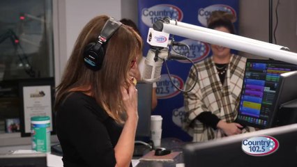 Morgan Evans at Country 102.5