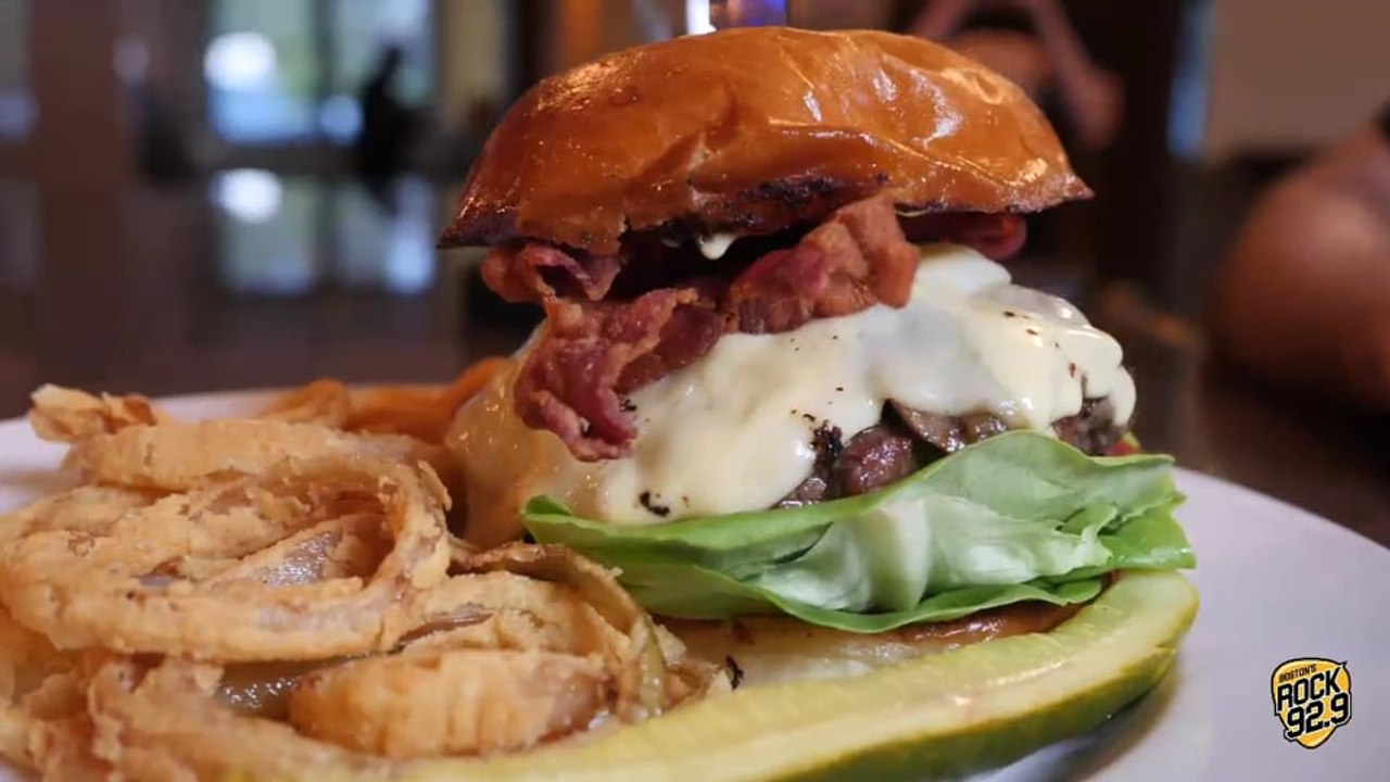 Triple B: Prezo Bar & Grill