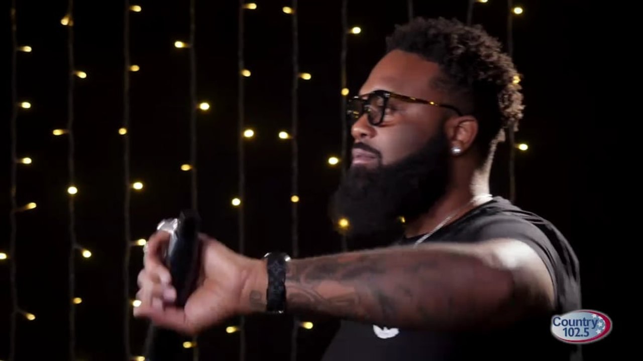 Studio 102.5:  Blanco Brown - Tennessee Whiskey