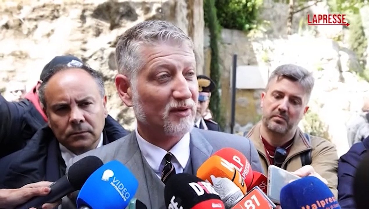 Napoli, Giuli inaugura nuovo percorso di visita del Parco delle Tombe di Virgilio e Leopardi