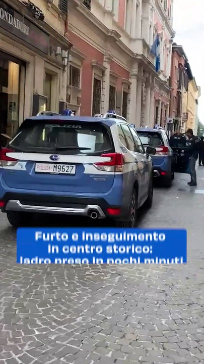 Furto e inseguimento in centro storico: ladro preso in pochi minuti
