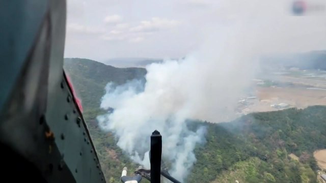 경북 경주 야산에 불...한 시간여 만에 꺼져 / YTN