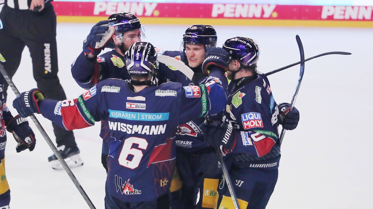 Nach Berliner Blitzstart: Eisbären schießen Haie spät ab