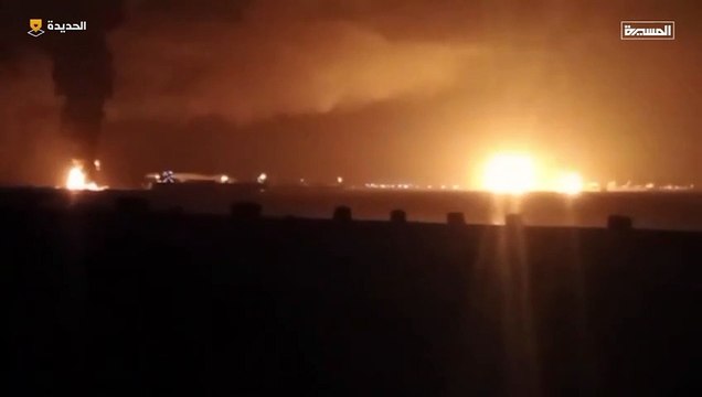 الهلال الأحمر اليمني يعلن مقتل 17 وإصابة العشرات في قصف أمريكي استهدف ميناء رأس عيسى -