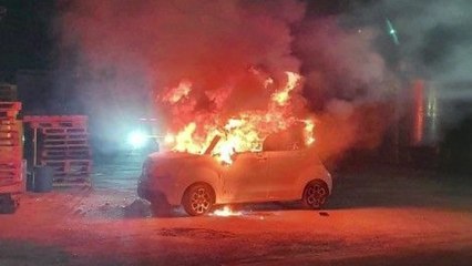 승용차 훔친 뒤 불 지른 50대 남성 긴급체포 / YTN