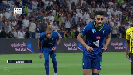 Al Ittihad suffer shock loss to blow title race wide open